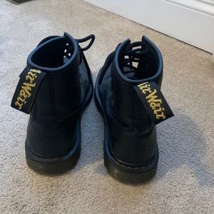 Women’s size 9 black doc martens (gently used)